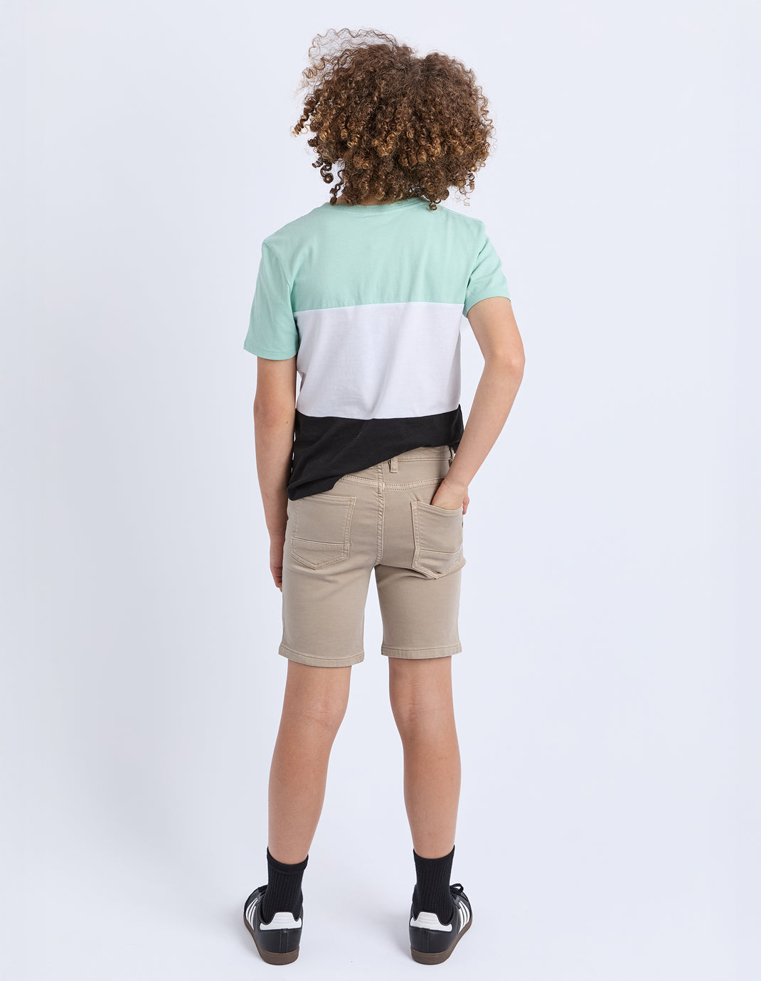 Teen Como Short Sand