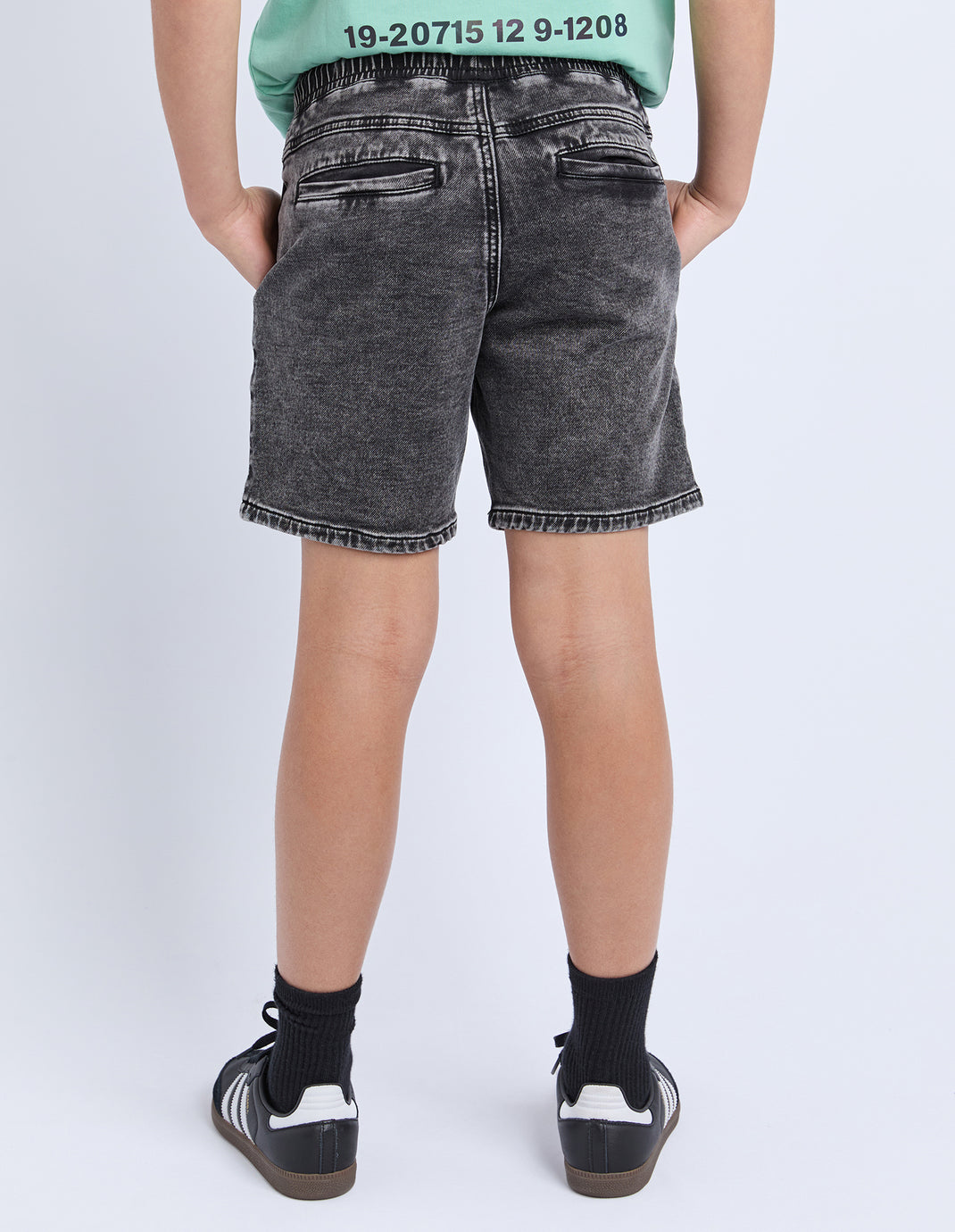 Teen Fairhaven Short Washed Black