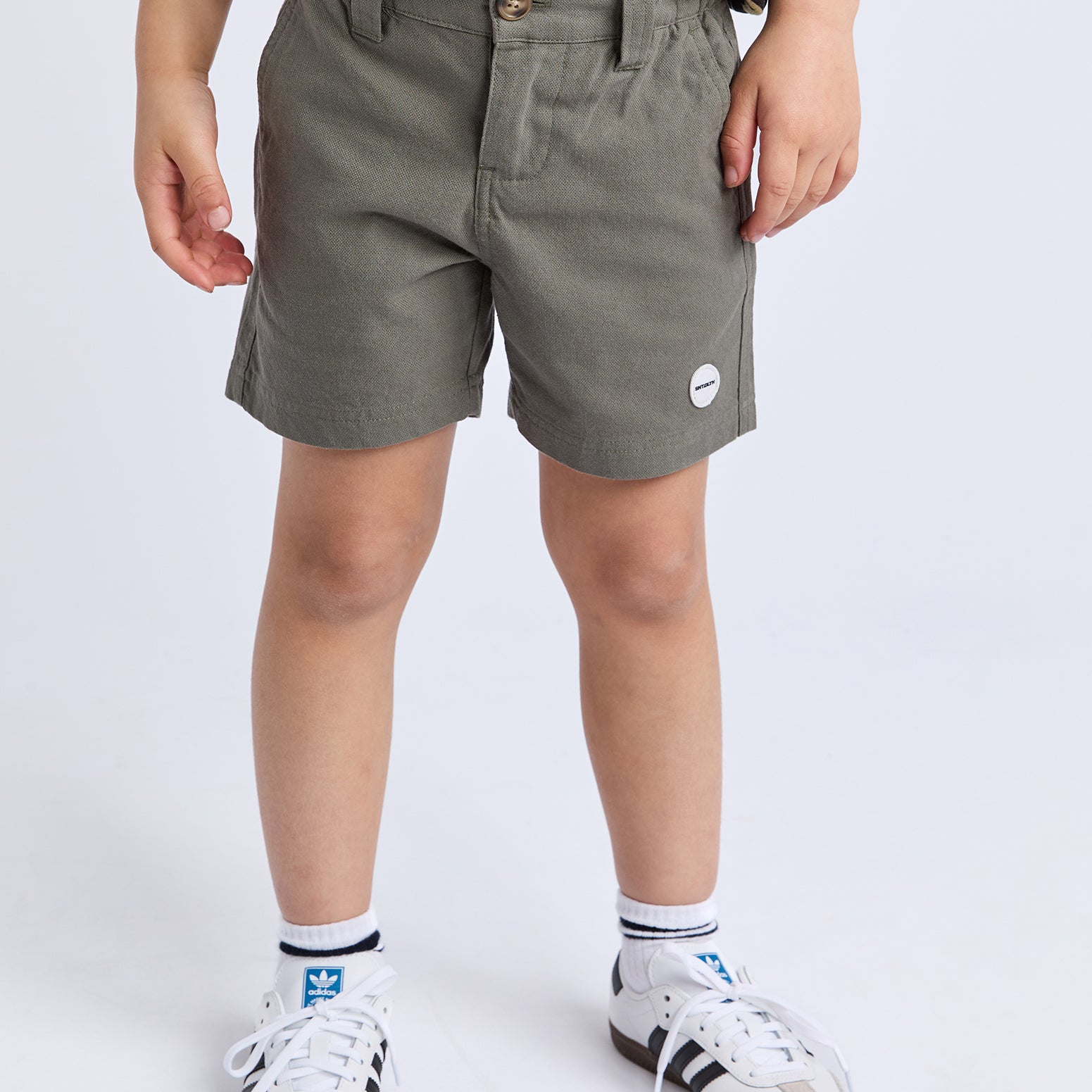 2826044.KHAK_4_1781245382000
