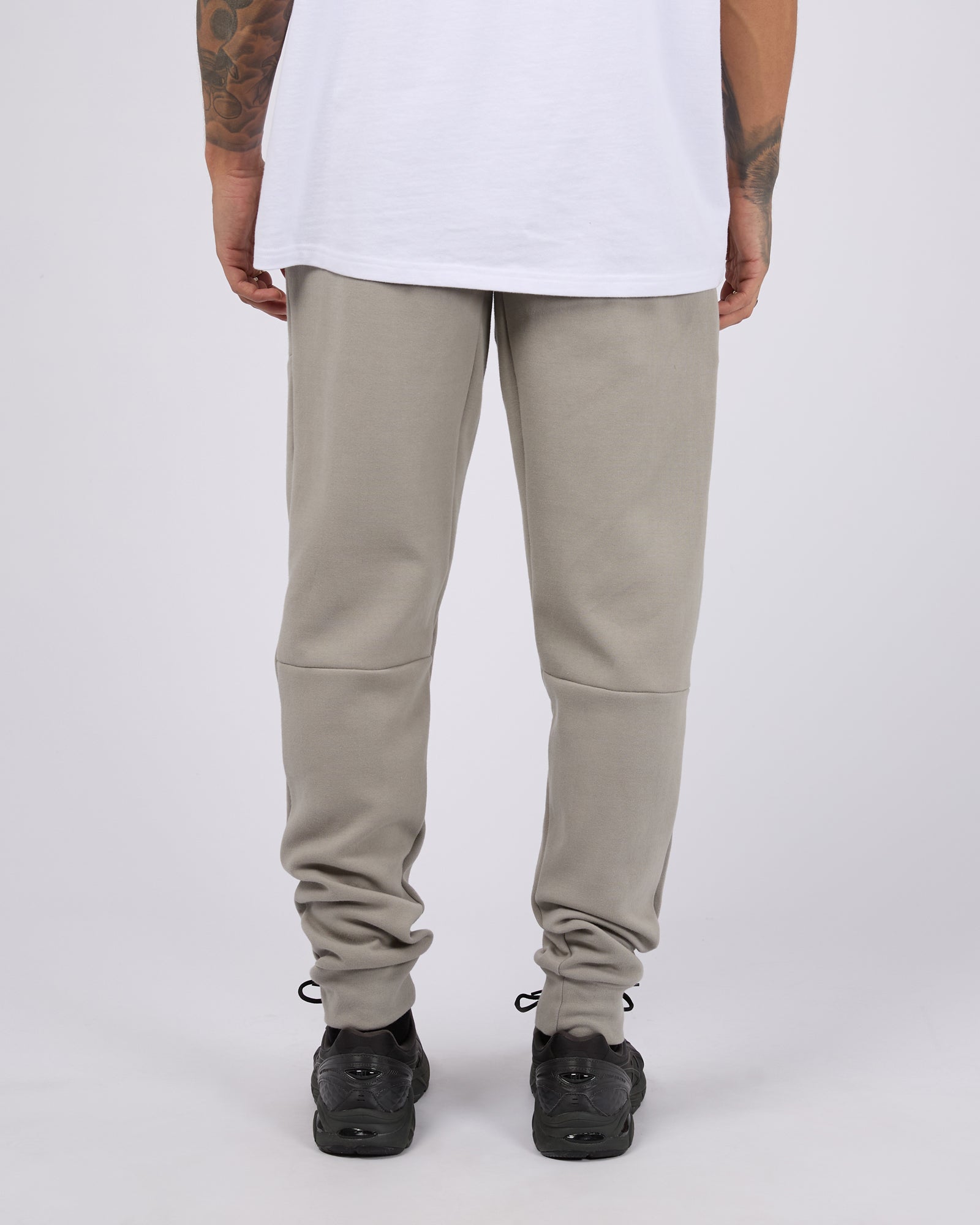 Tech Track Pant Grey Marle