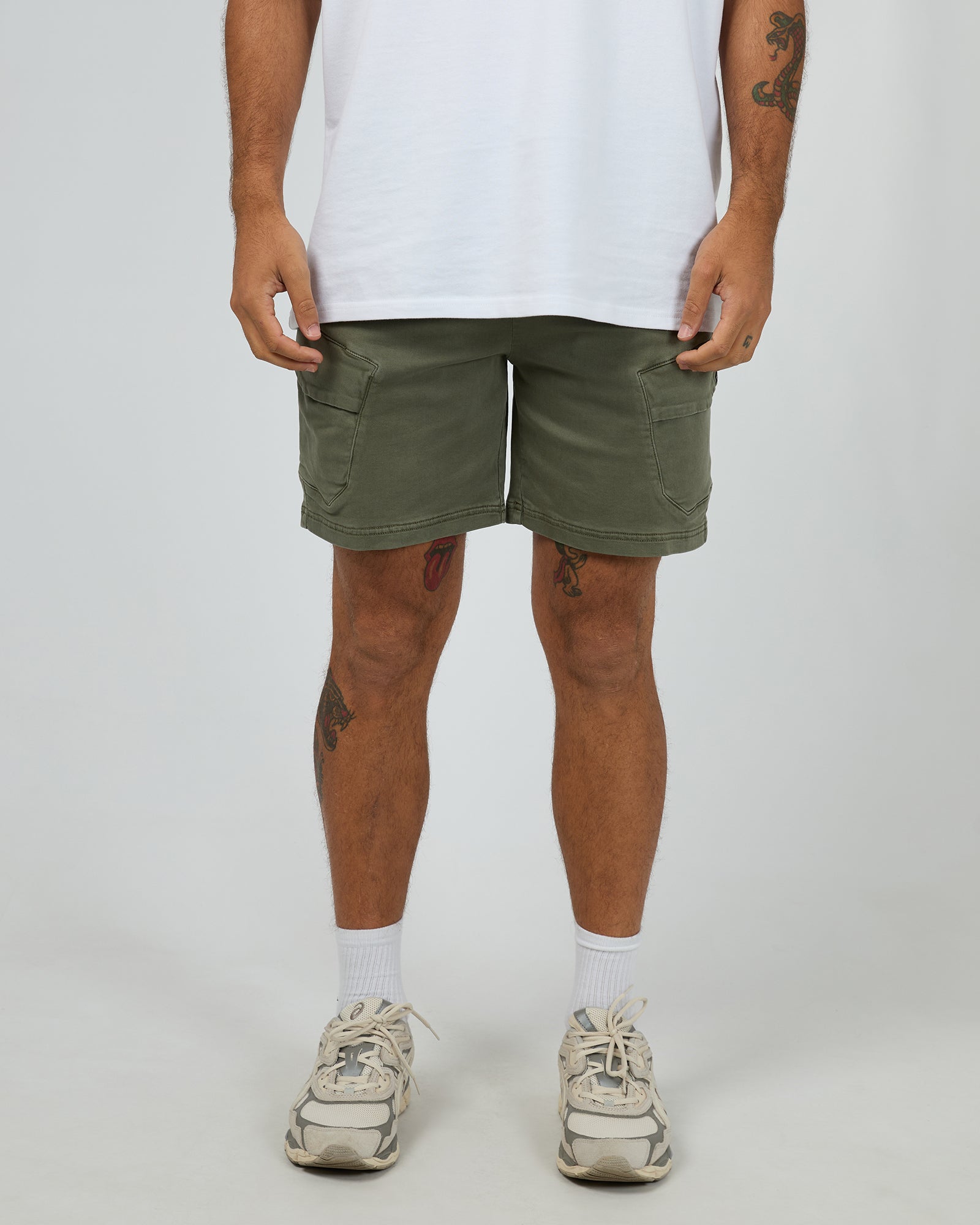 Gully Cargo Short Khaki