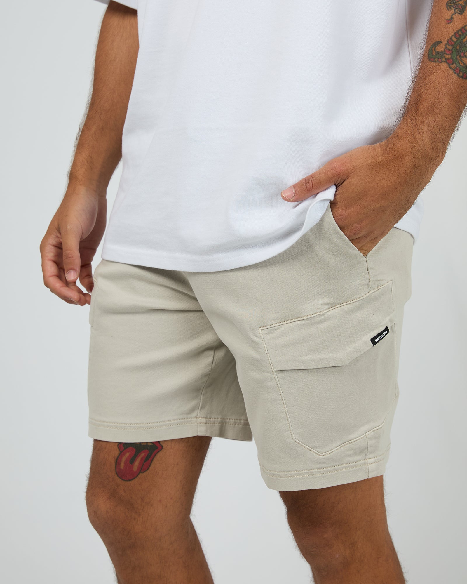 4327052.SAND_5_1755582281000