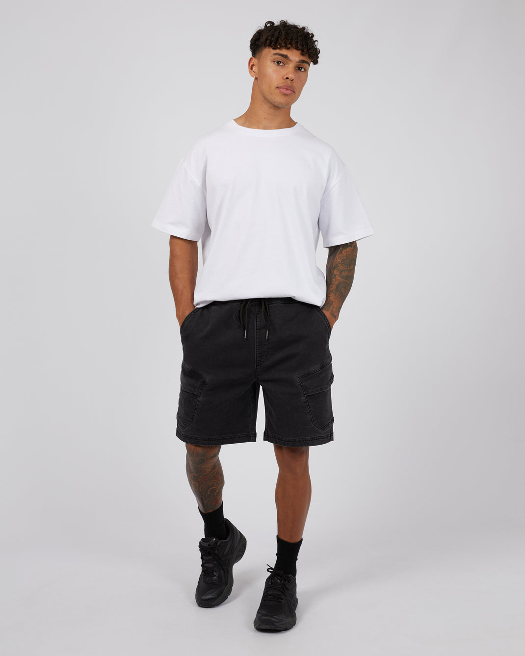 Gully Cargo Short Washed Black