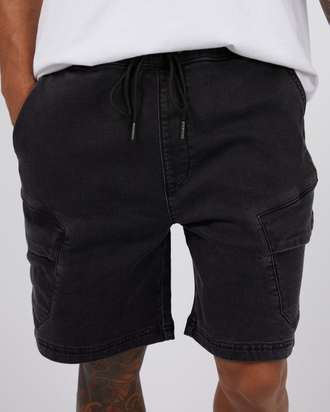 Gully Cargo Short Washed Black
