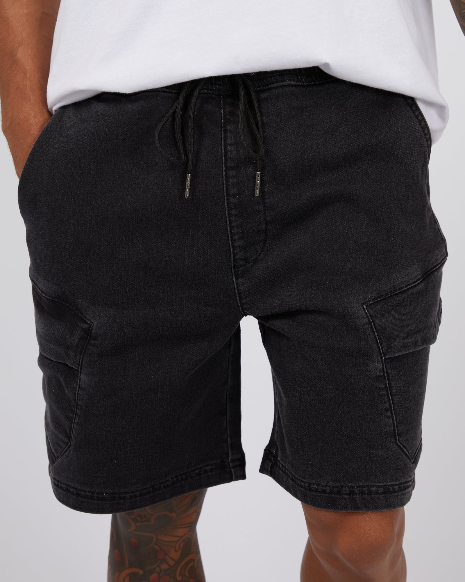 Gully Cargo Short Washed Black