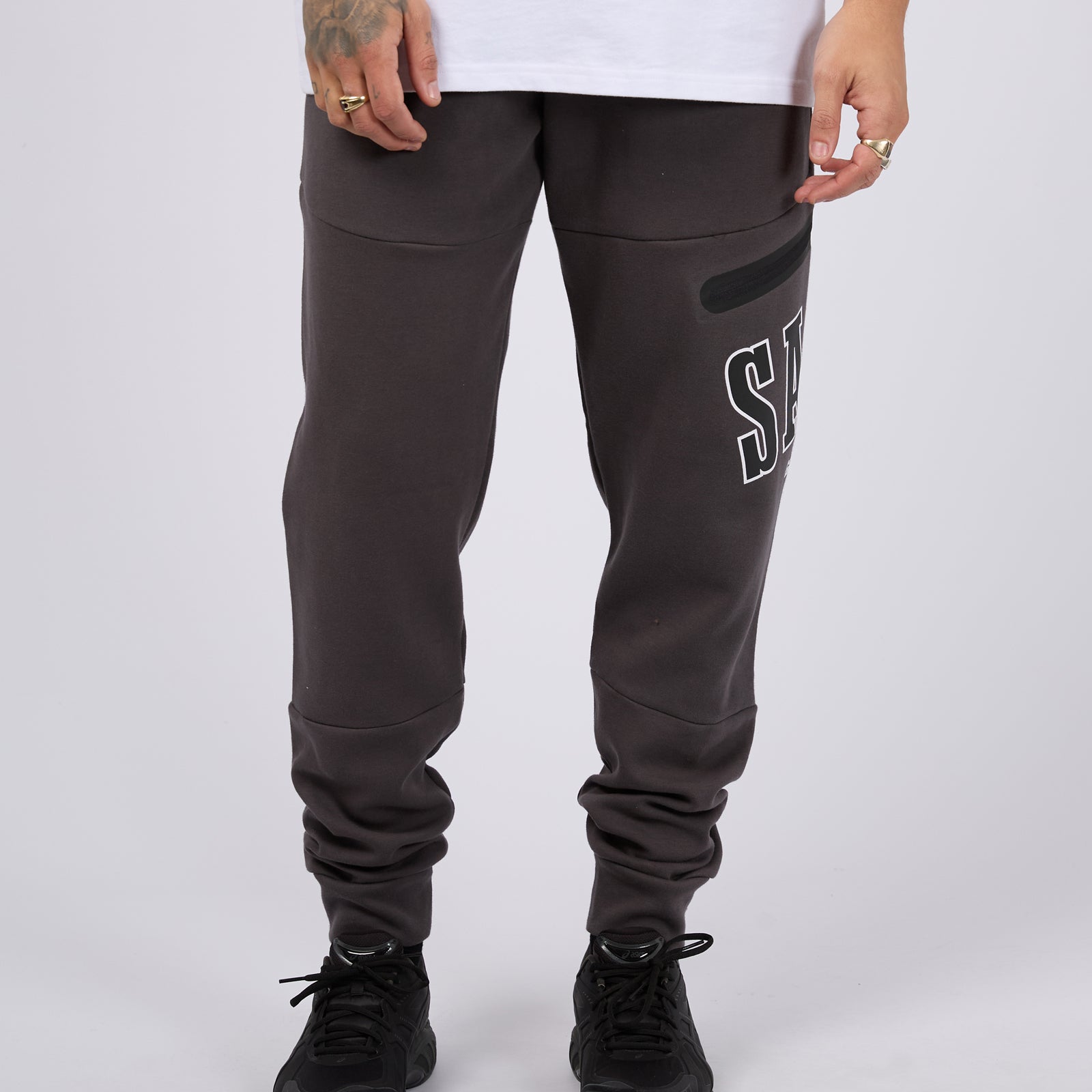 Baseline Pant Charcoal