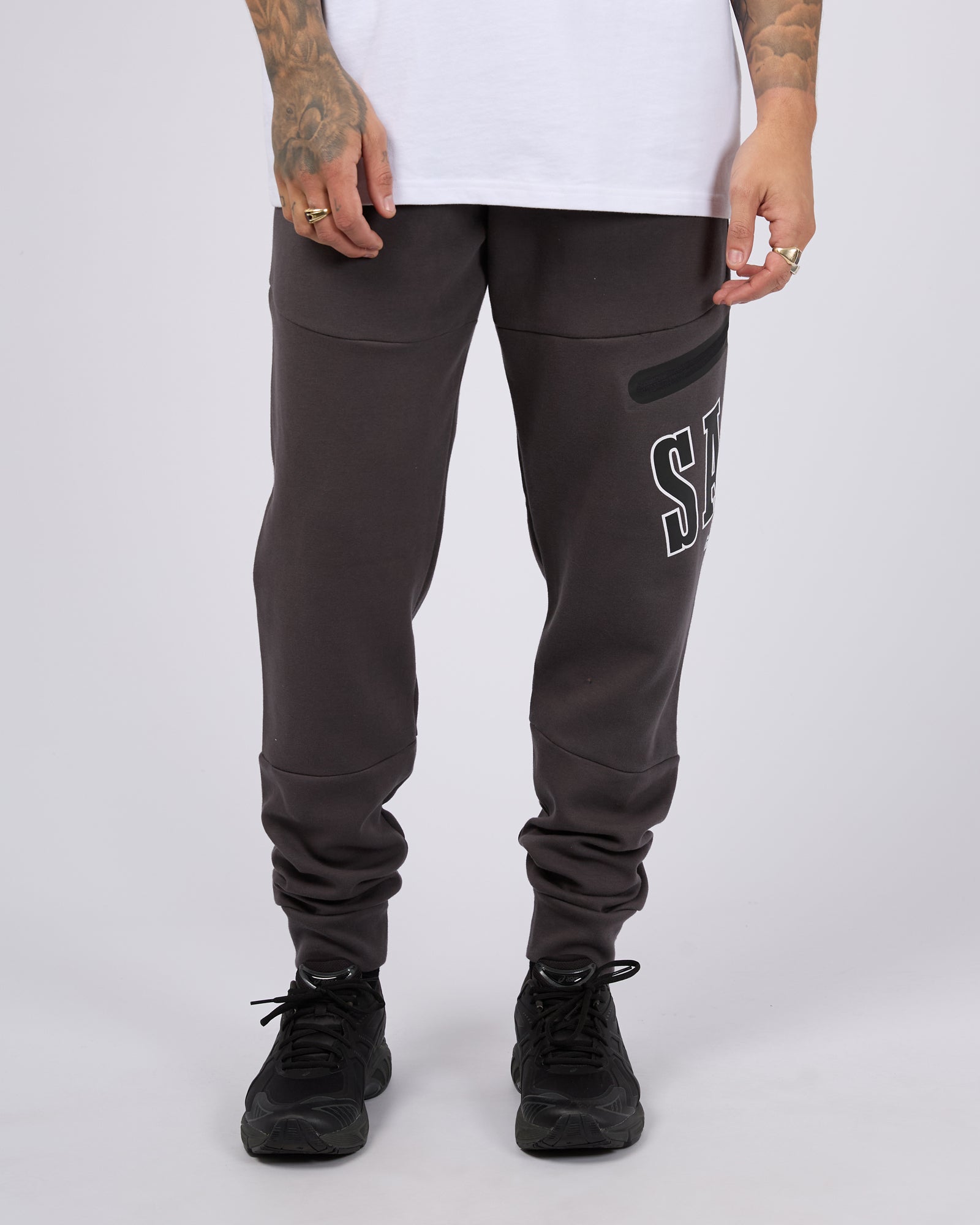 Baseline Pant Charcoal