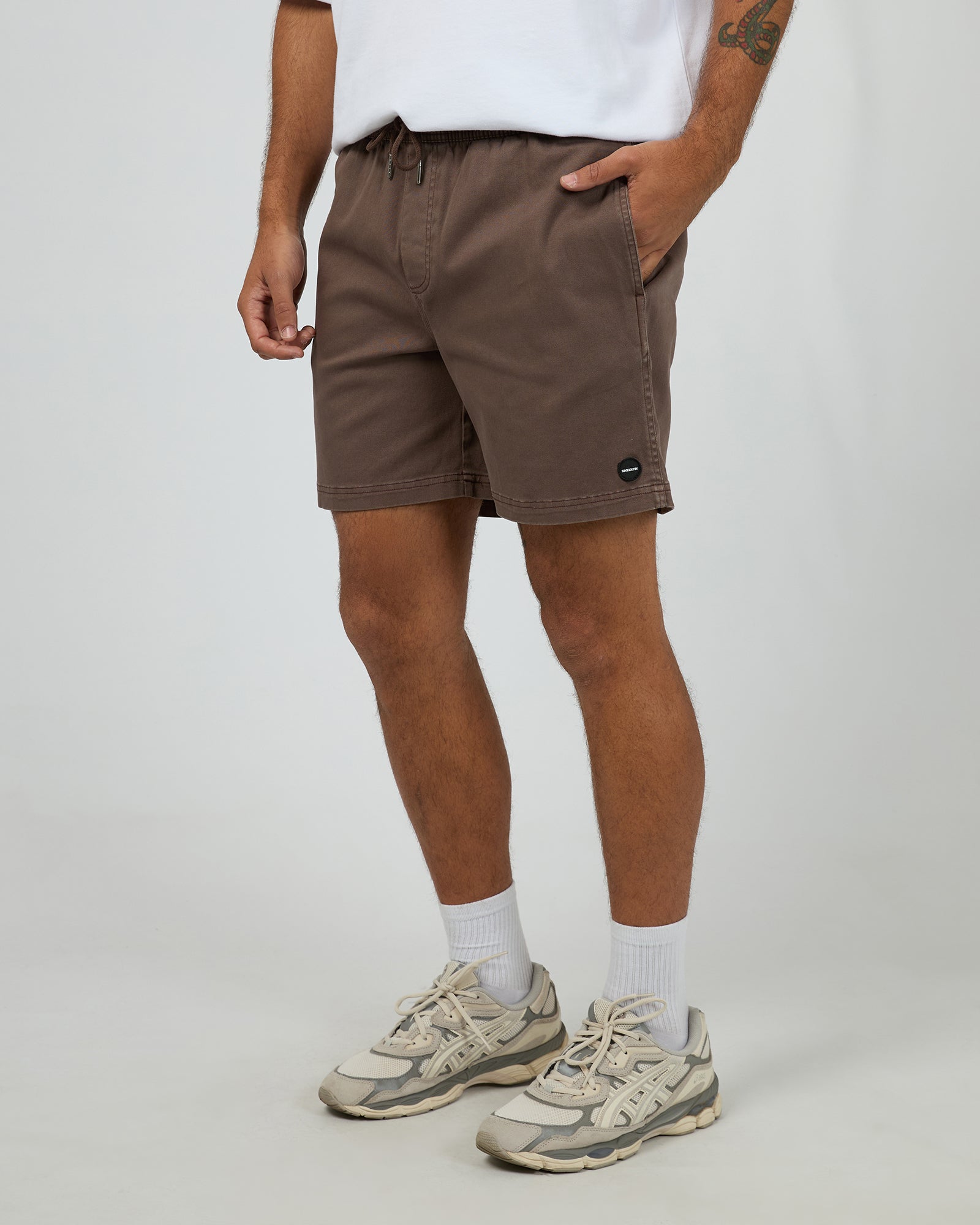 4346010.BRWN_5_1755582338000