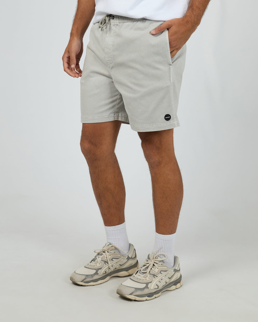 4346010.GRY_4_1755582341000