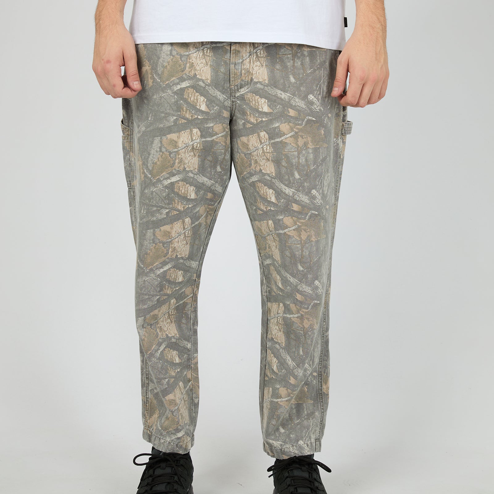 4353049.CAMO_1_1759891314000