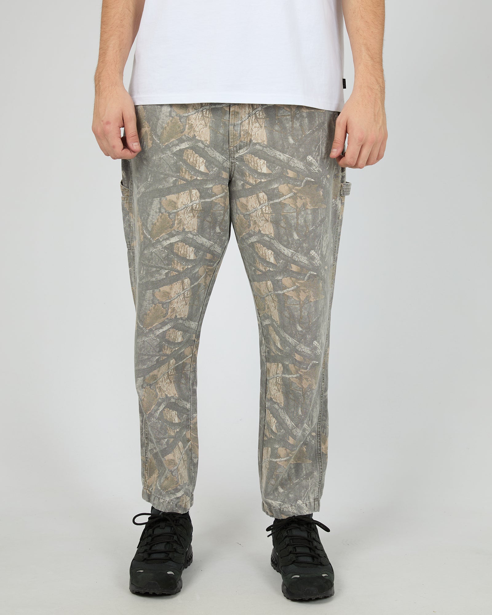 4353049.CAMO_1_1759891314000