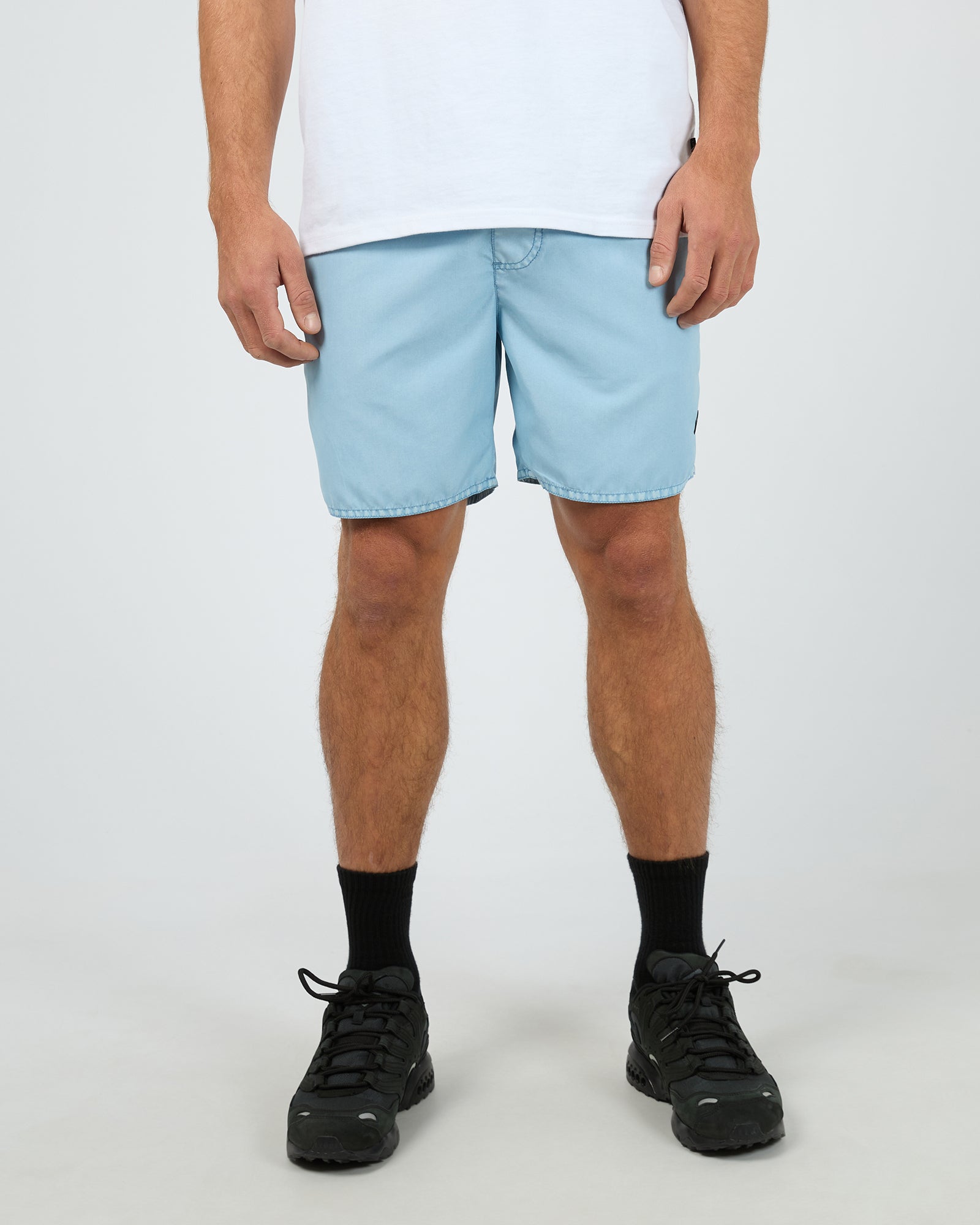 Illusion Short Blue