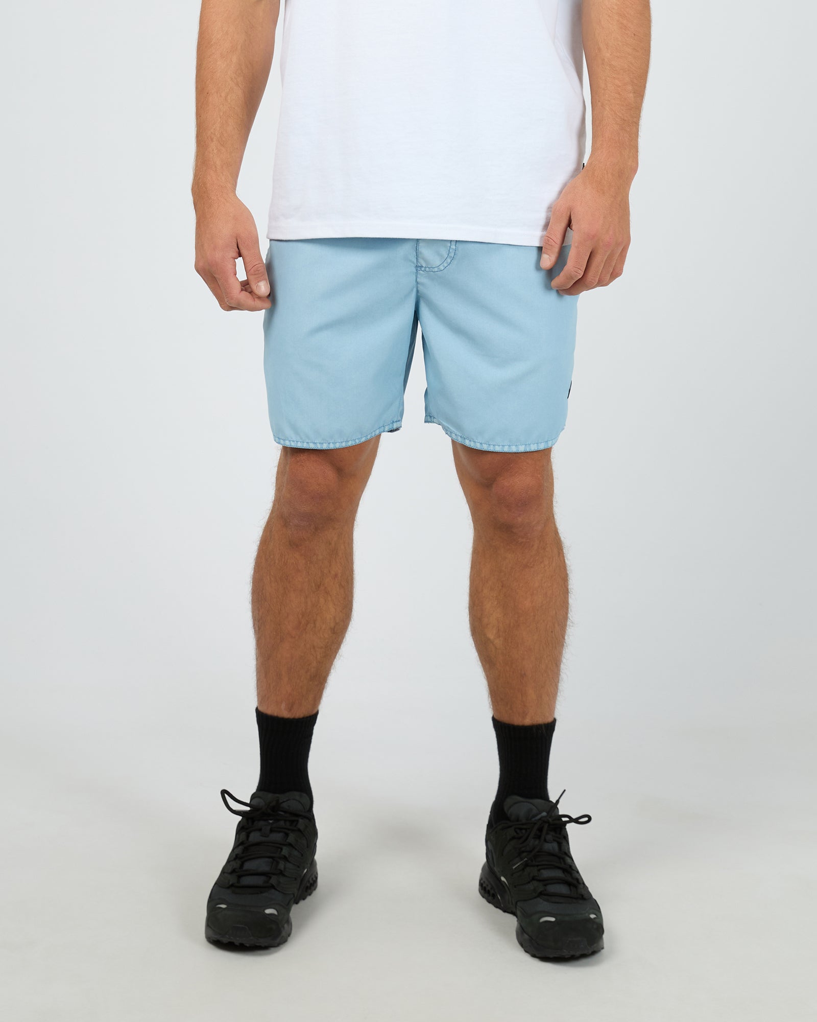 Illusion Short Blue
