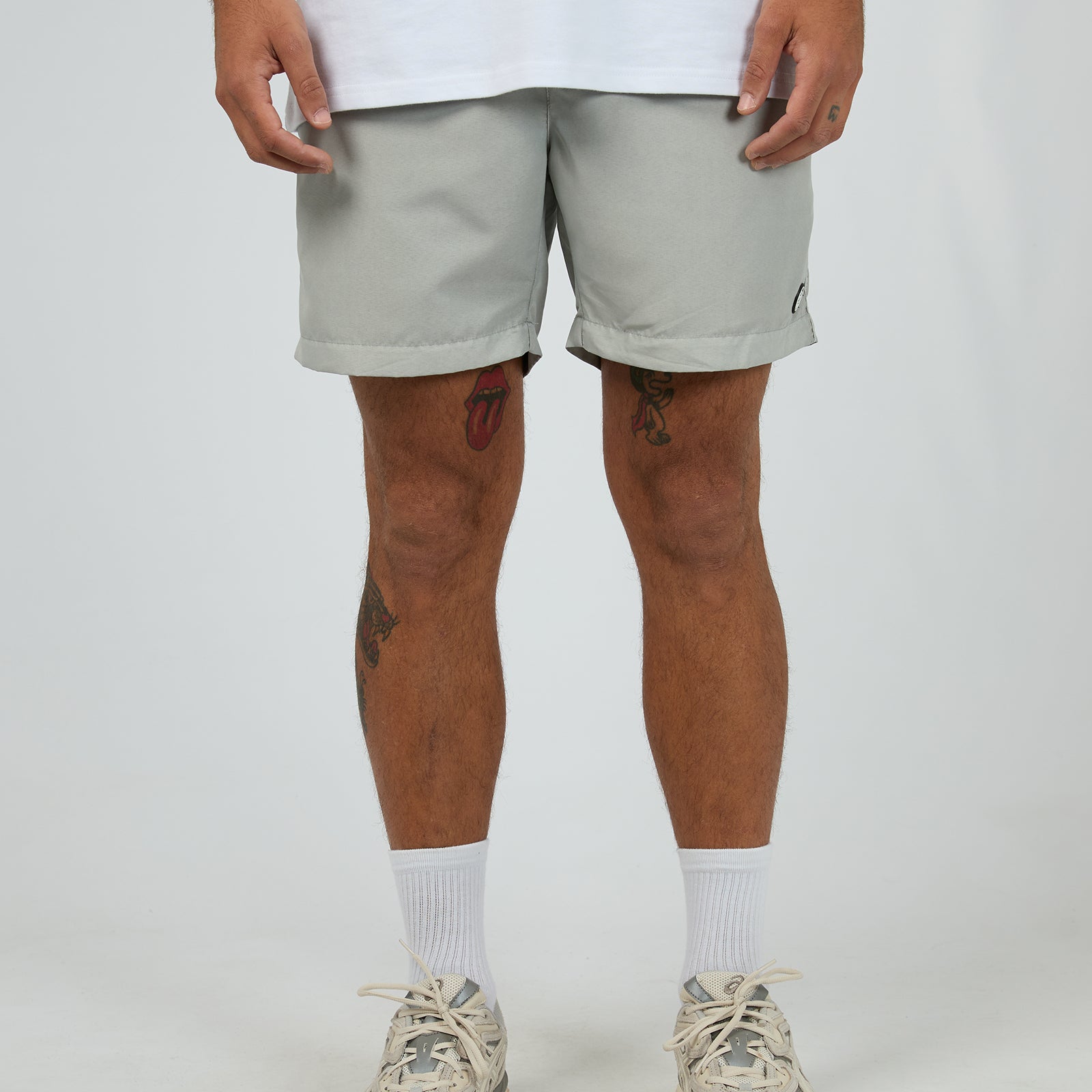 Illusion Short Grey
