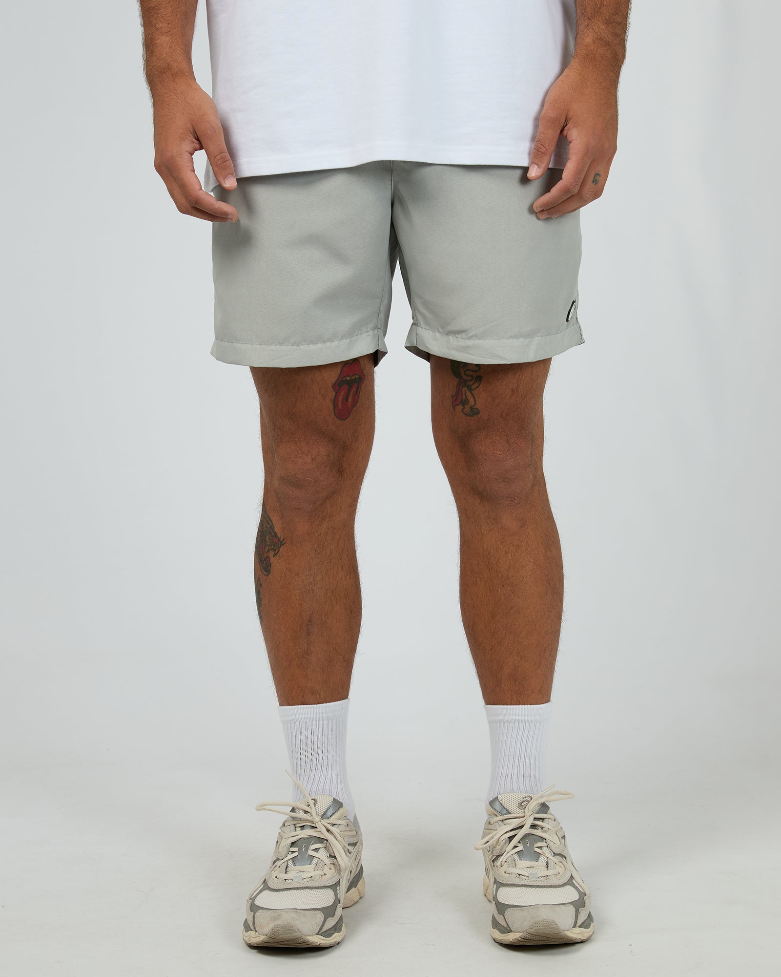 Illusion Short Grey