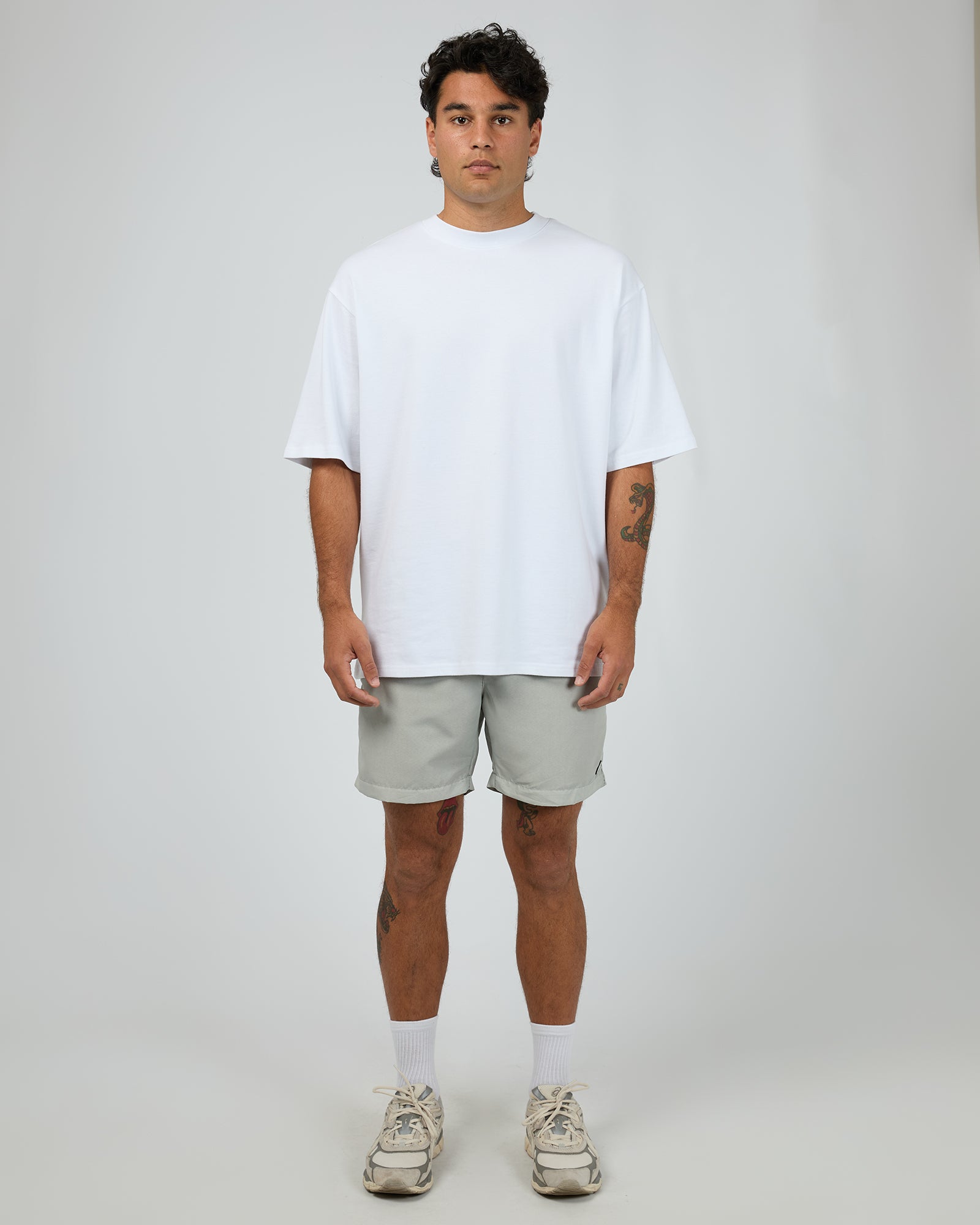 Illusion Short Light Grey