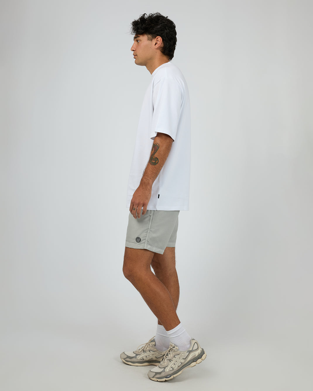 Illusion Short Light Grey