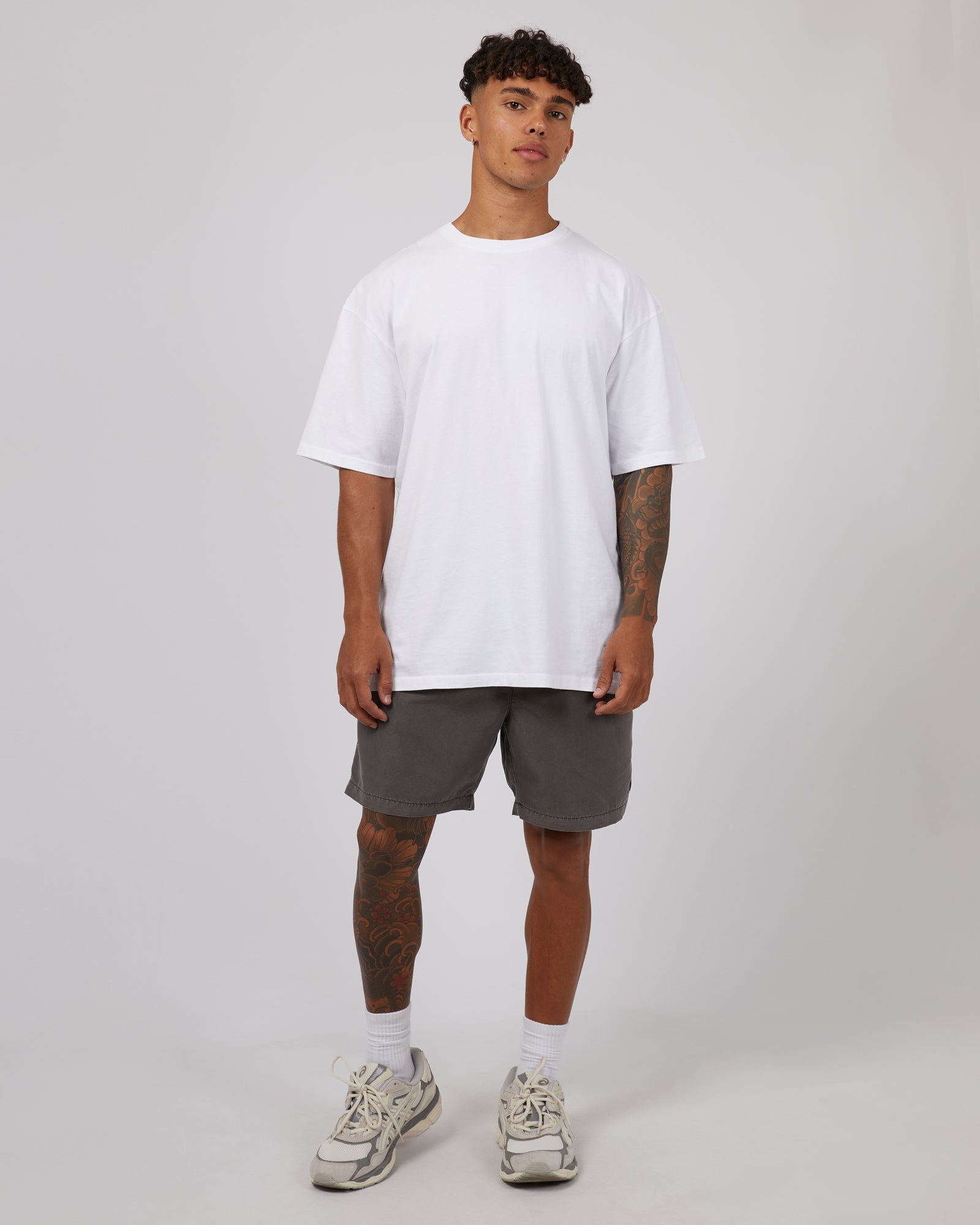 Illusion Short Washed Black