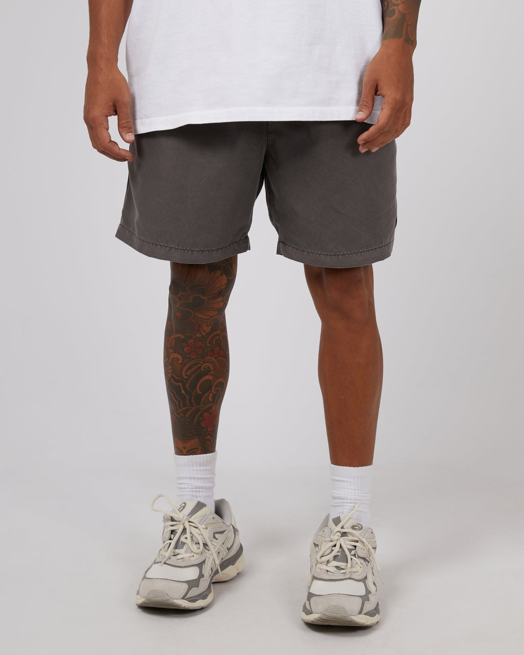 Illusion Short Washed Black