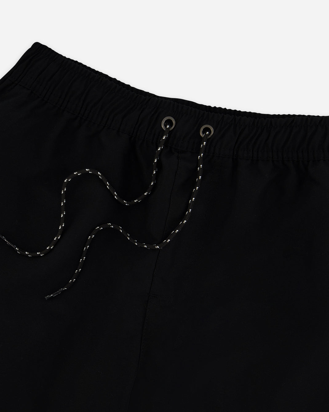 Illusion Short Black