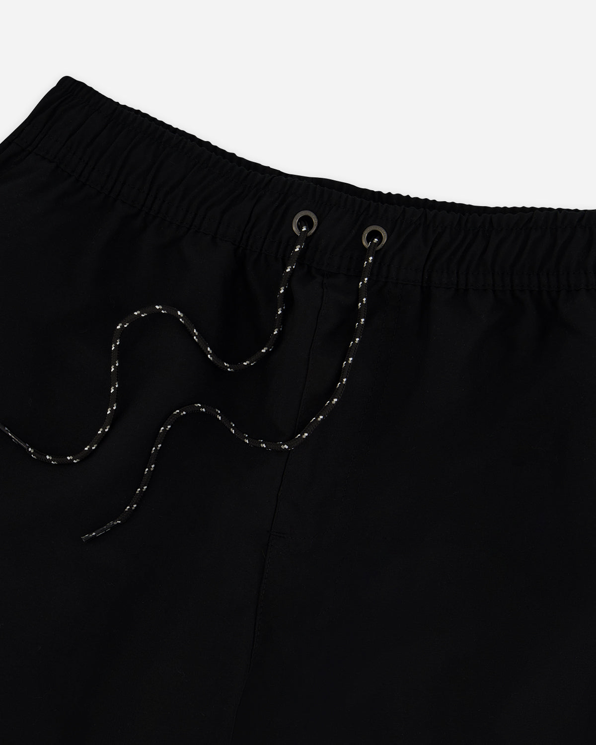 Illusion Short Black
