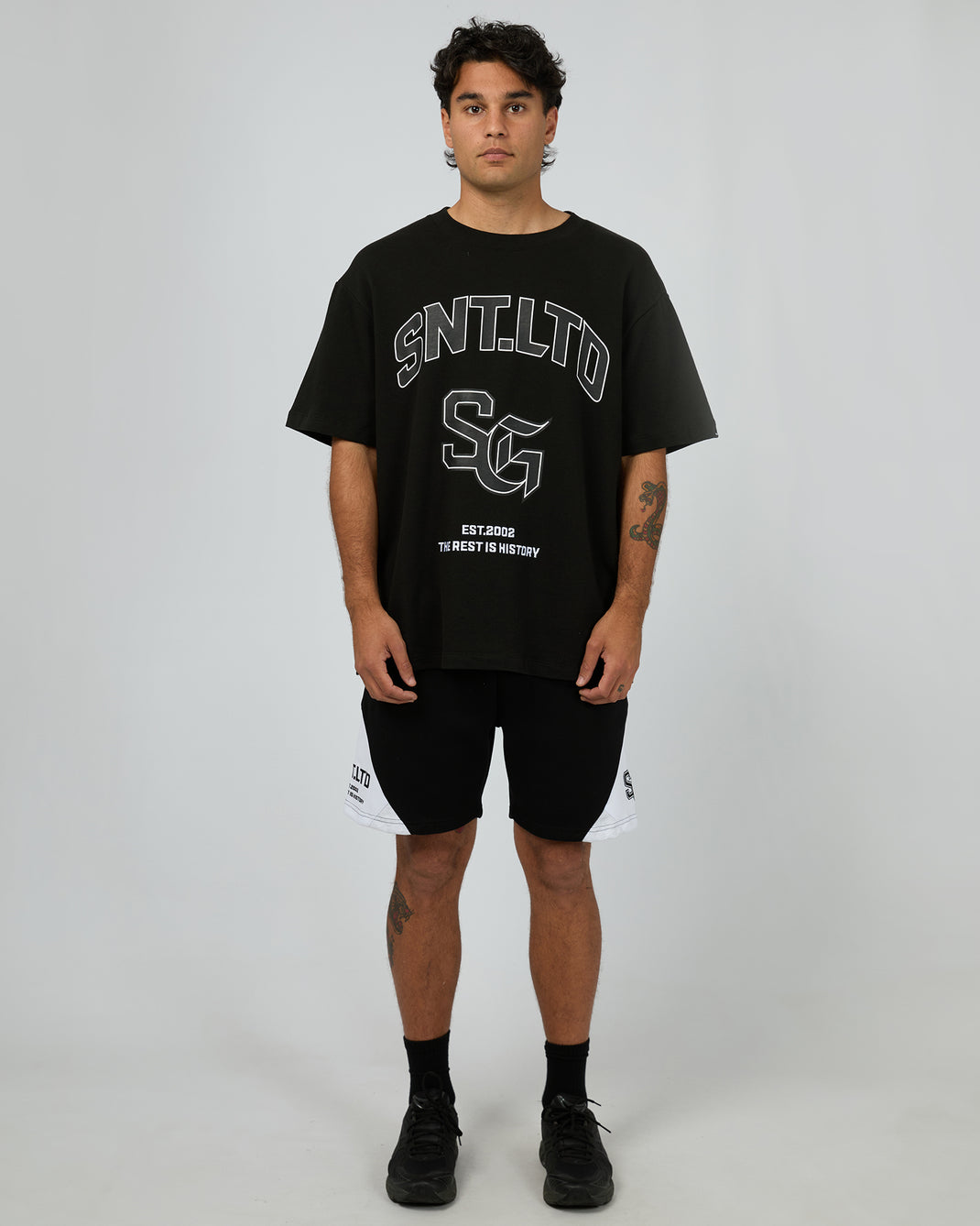 Conquered Loopback Tee Black