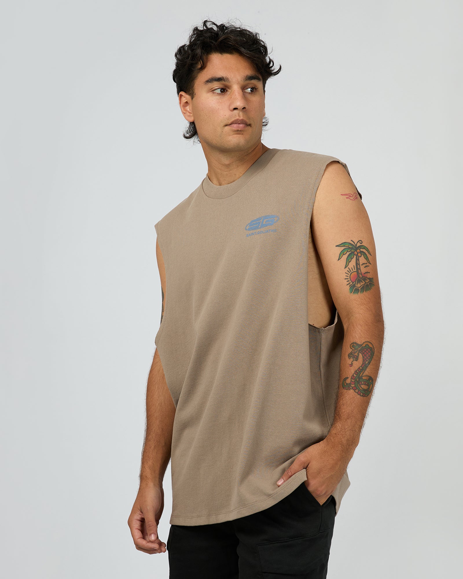 Saturn Muscle Brown