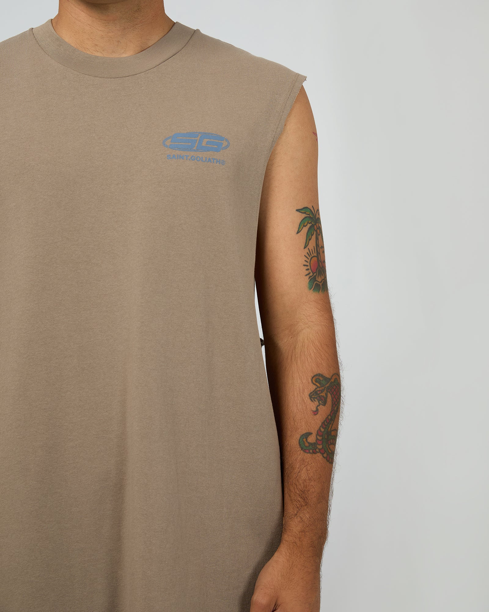 Saturn Muscle Brown