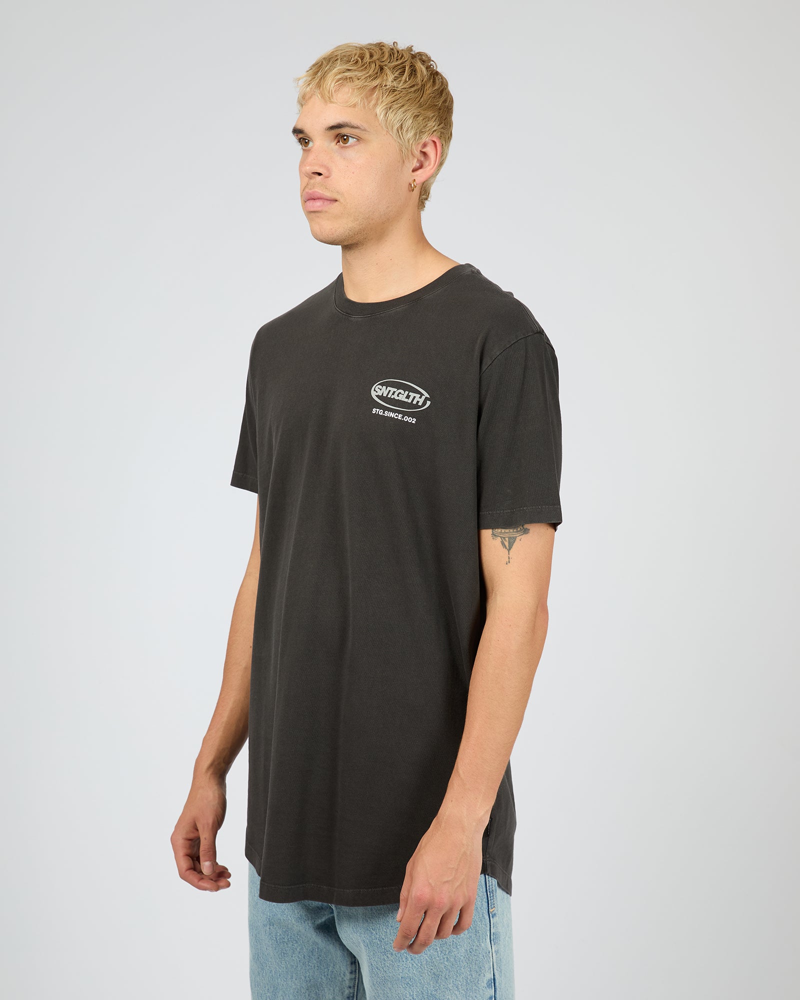 Short Circuit Tee Washed Black