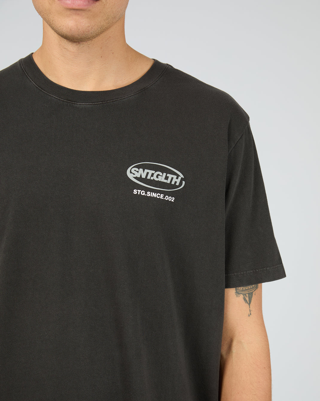 Short Circuit Tee Washed Black