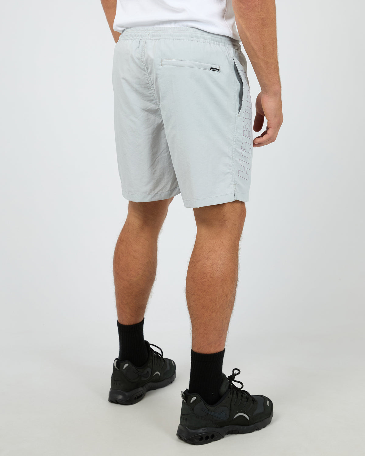 Short Circuit Short Grey