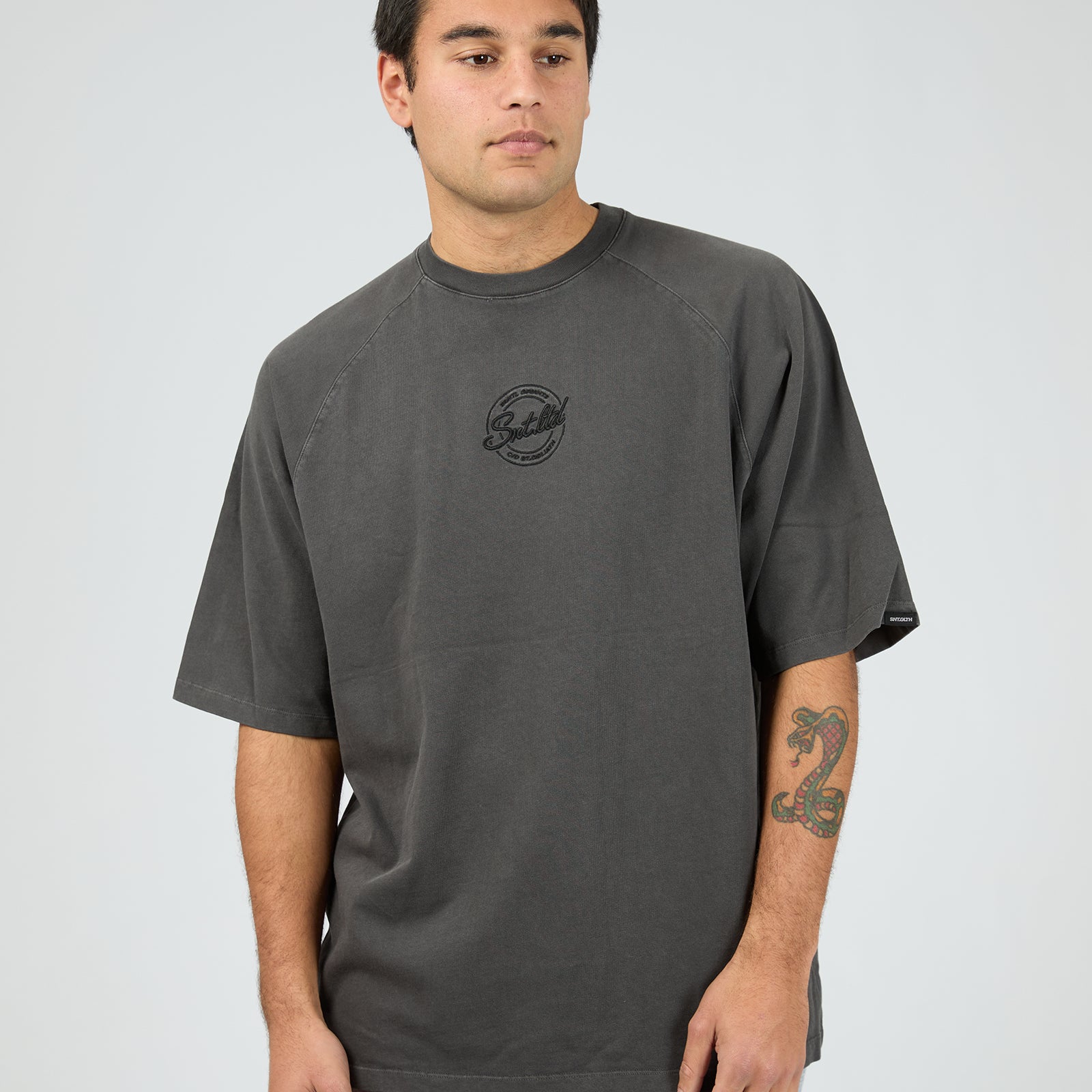 Radio Tee Coal