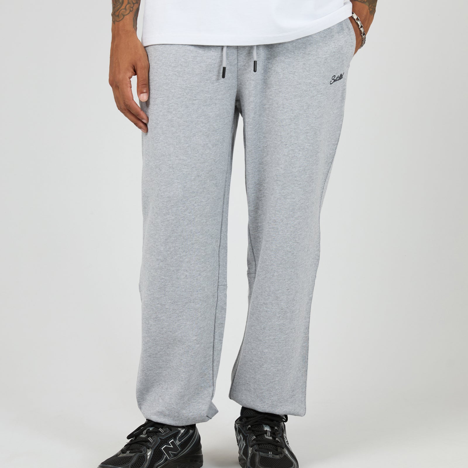 Radio Sweatpant Grey Marle