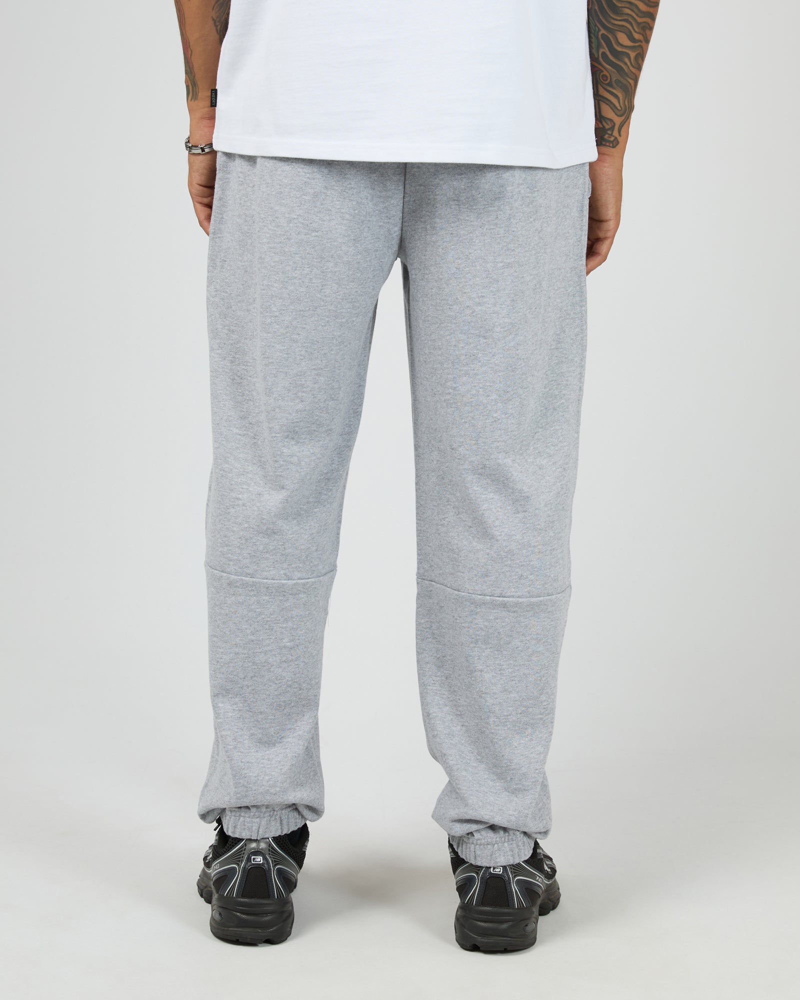 Radio Sweatpant Grey Marle