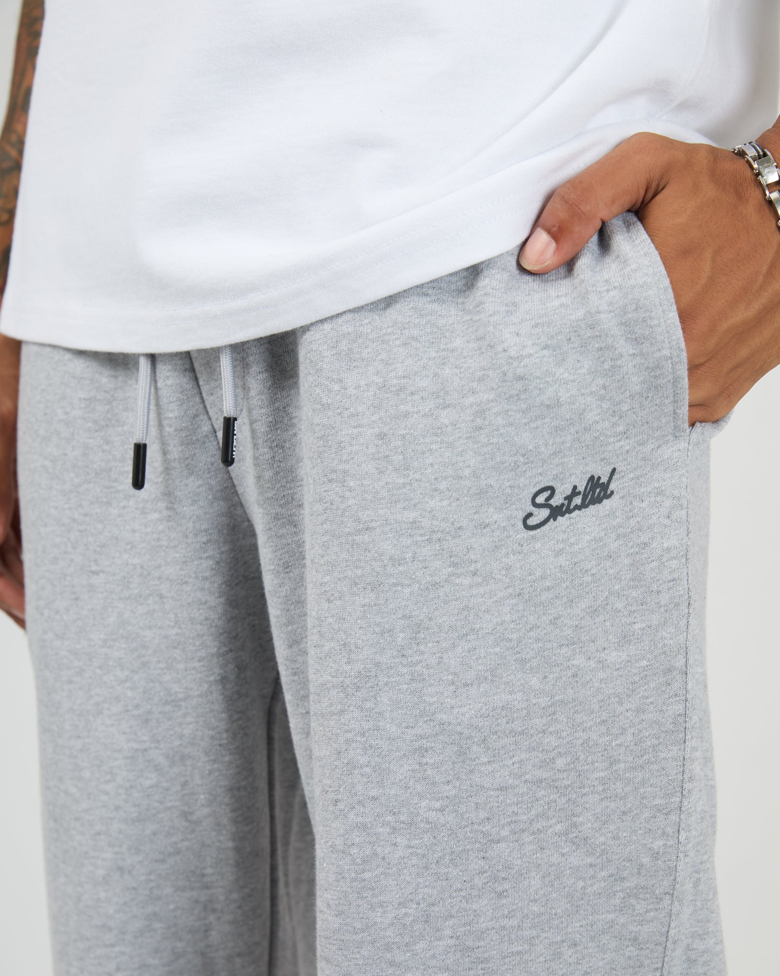 Radio Sweatpant Grey Marle