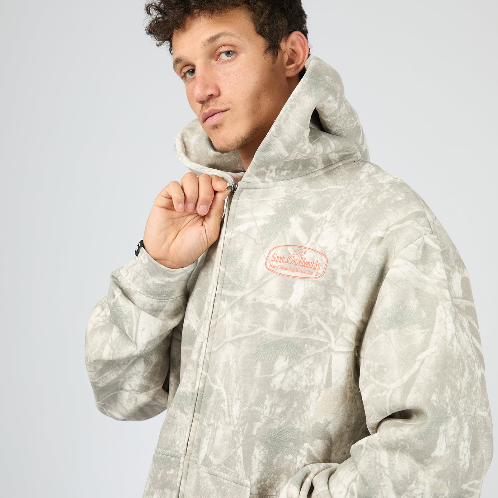 4375035.CAMO_000_1777242383000