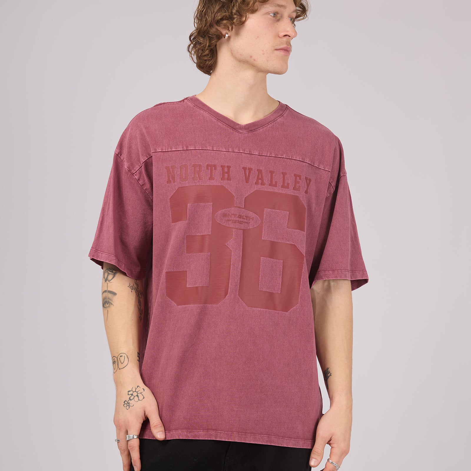 Nth Valley Tee Burgandy