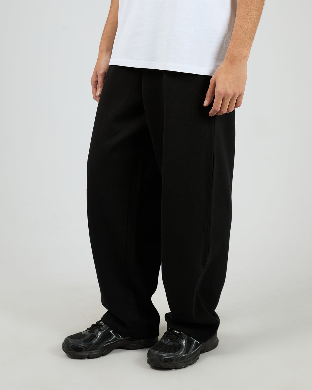 Wide Leg Trackpant Black