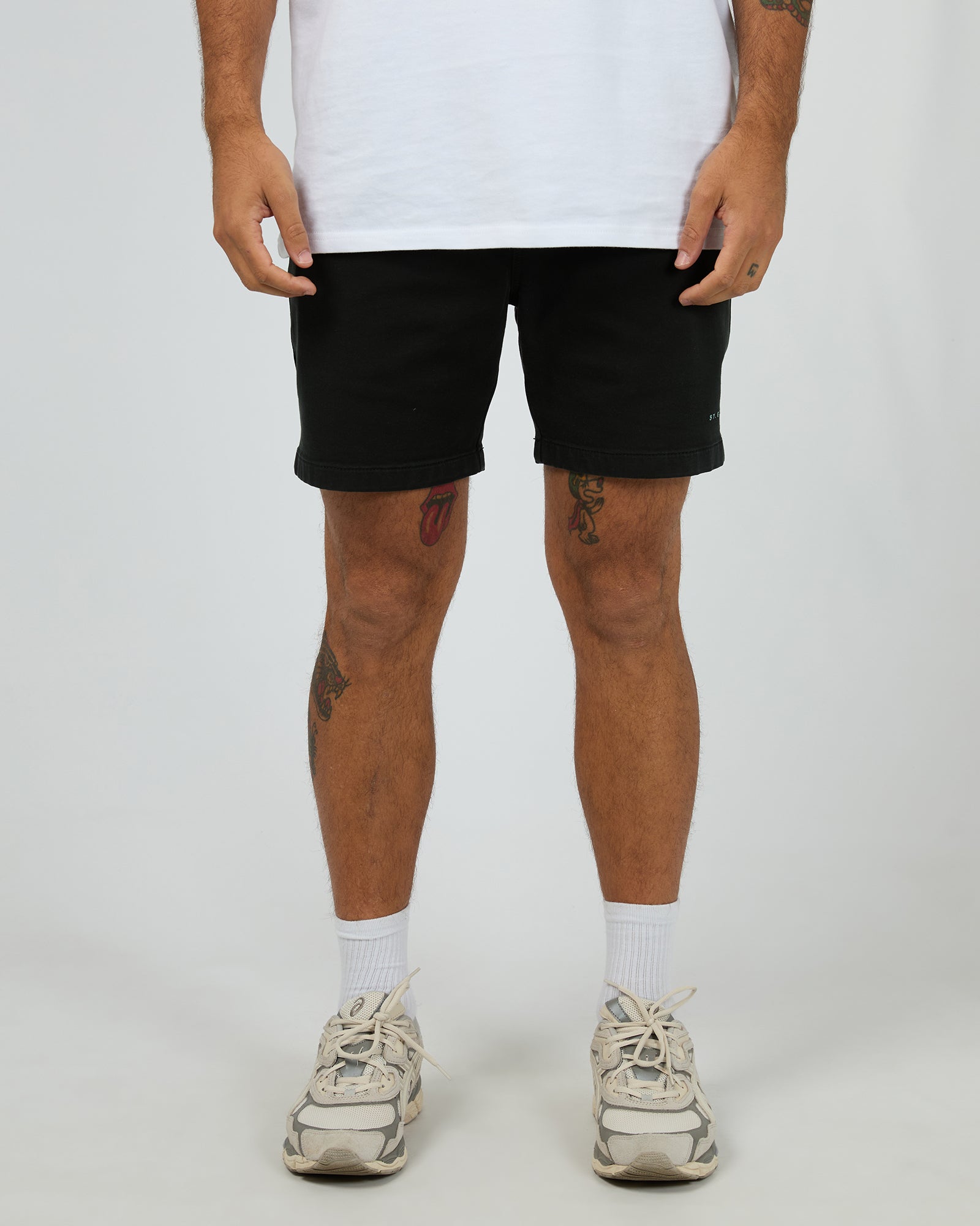 Fairhaven Short Black