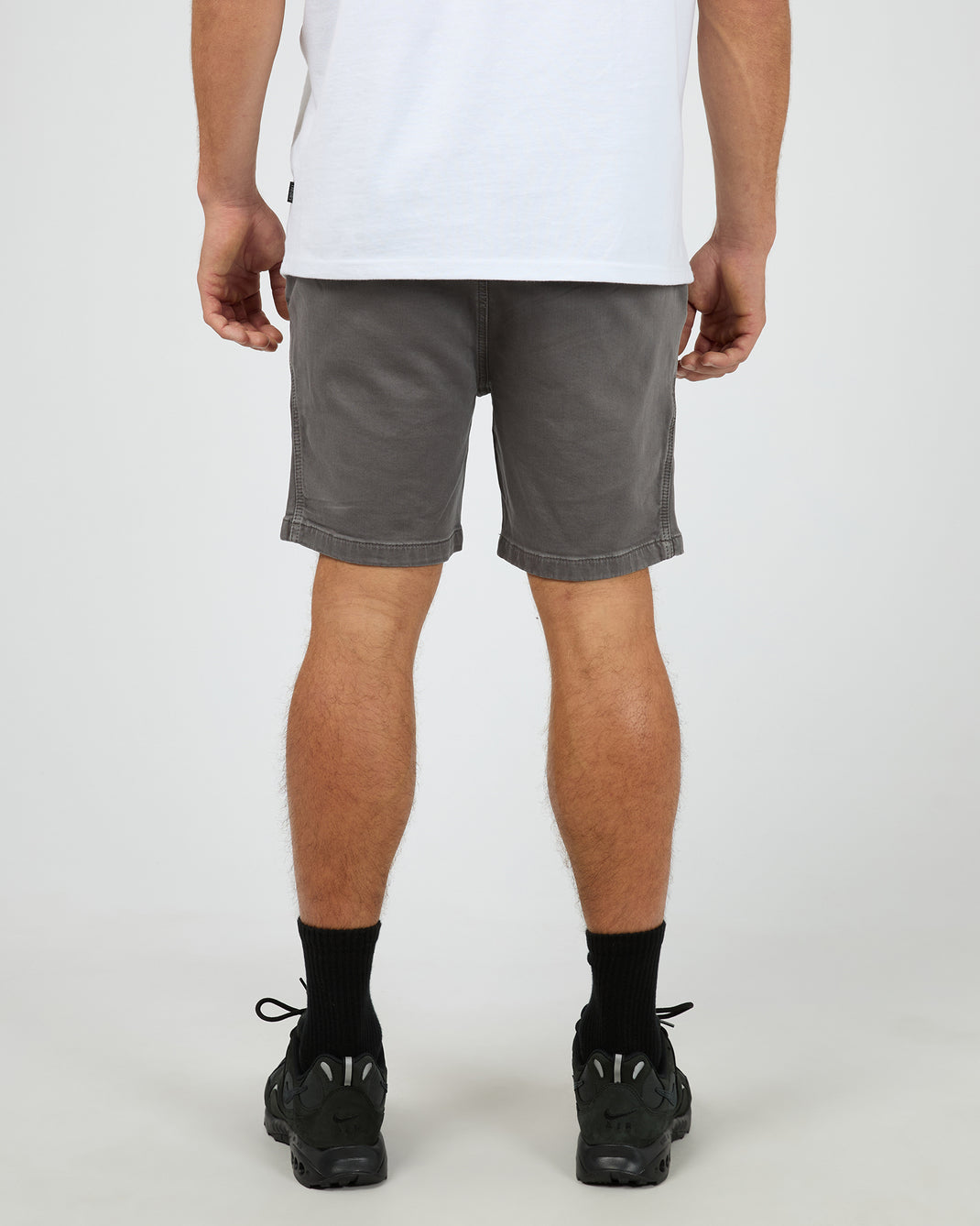 Fairhaven Short Dark Grey