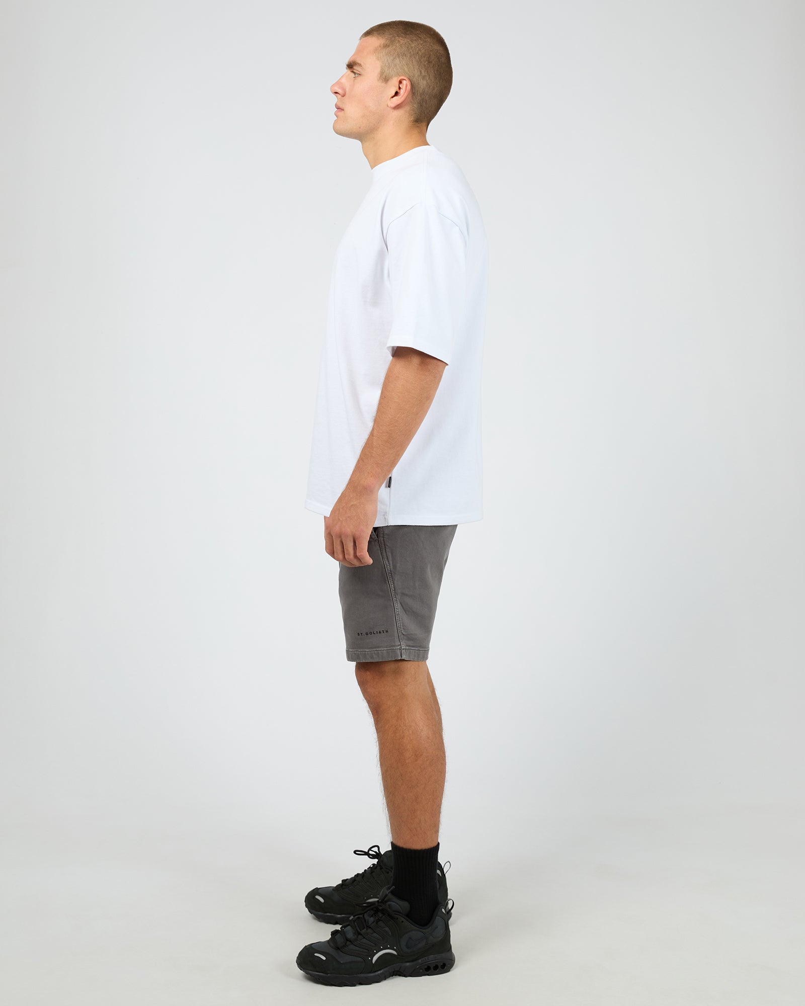 Fairhaven Short Dark Grey