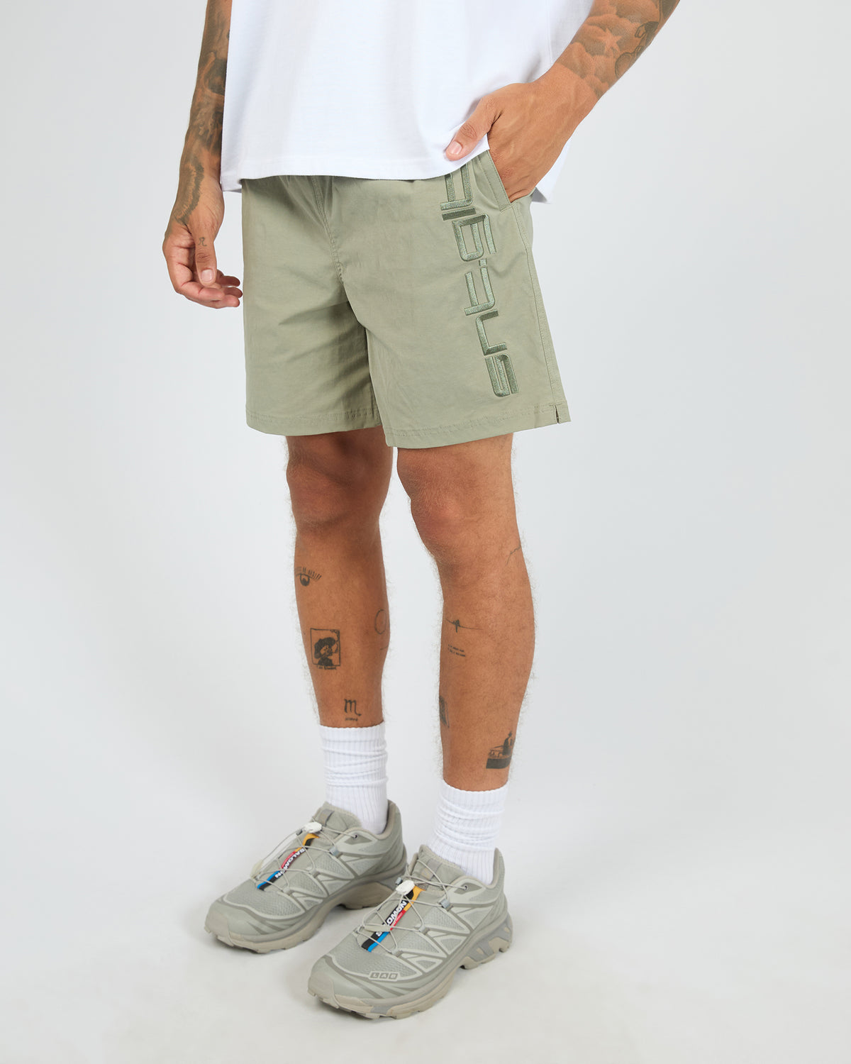 4385022.KHAK_4_1784700029000