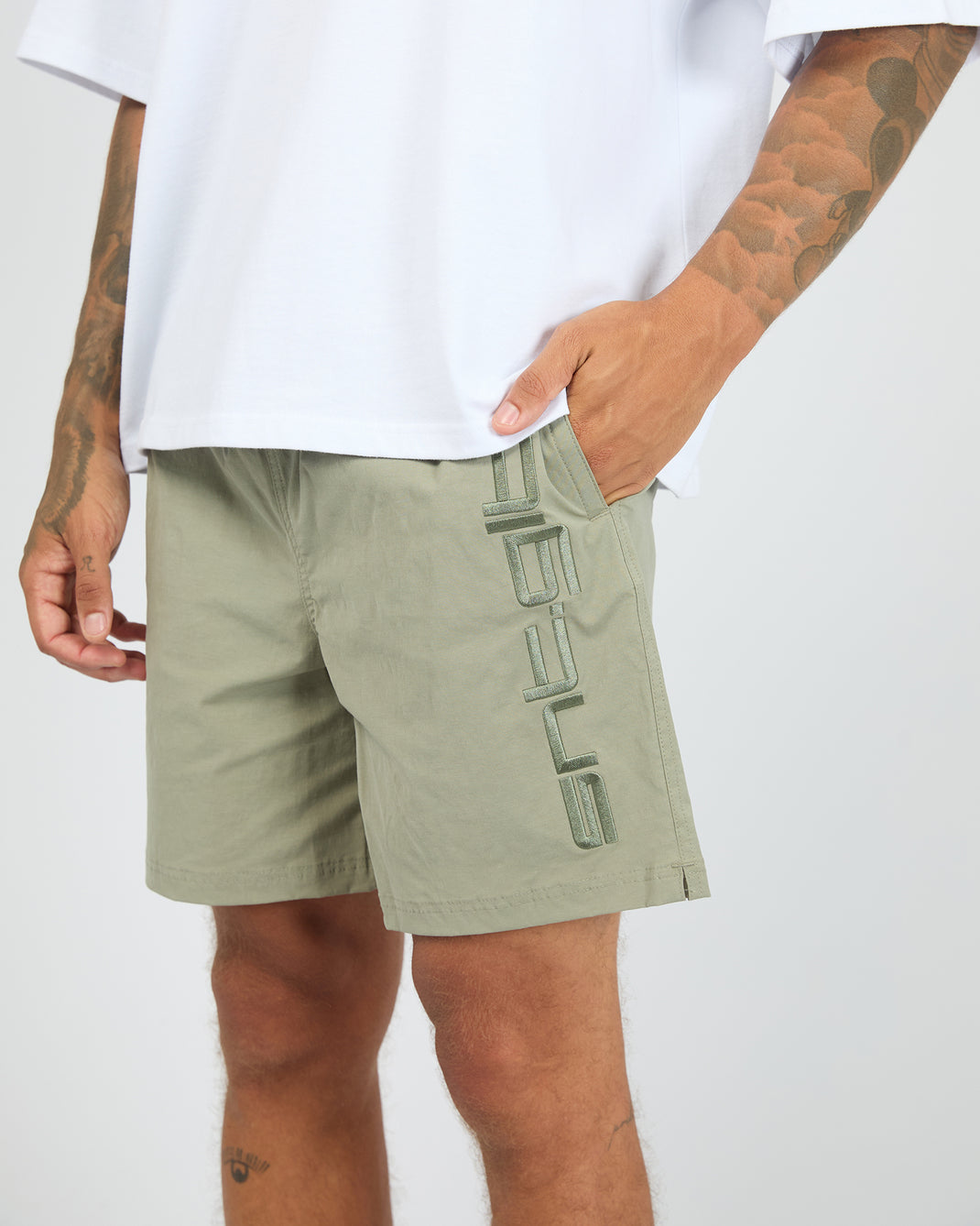 4385022.KHAK_5_1784700032000