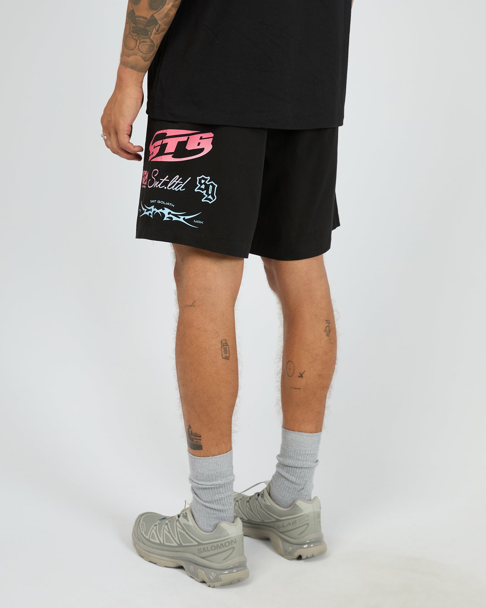 Fade Short Black